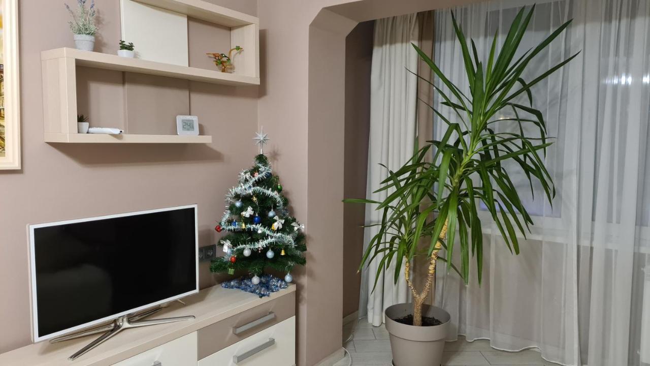 Apartment Obolonskiy Prospekt 31 Kiev Dış mekan fotoğraf